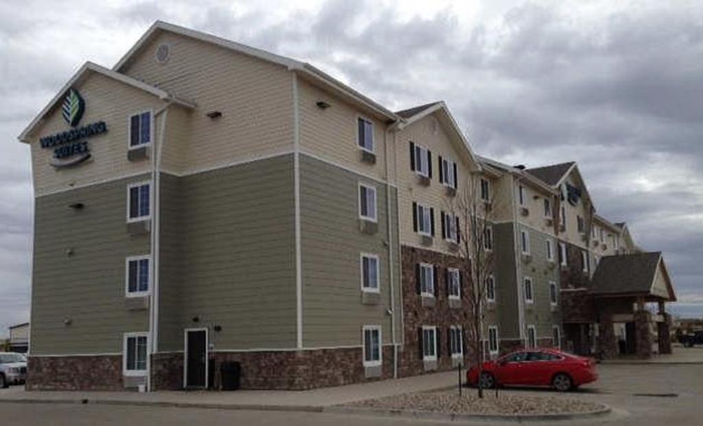 Suburban Studios Watford City Εξωτερικό φωτογραφία